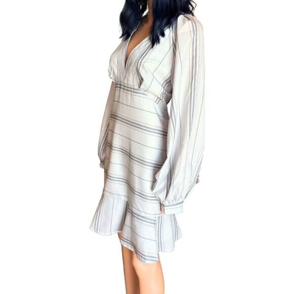 NWT Beulah Striped Long Sleeve V Neck Ruffle Mini Dress - Picture 4 of 6